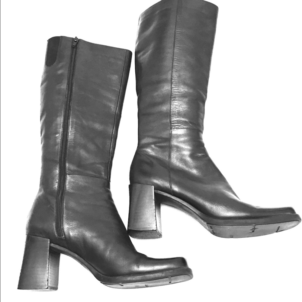 Nine West Women’s Tall Leather Black Boots  81/2